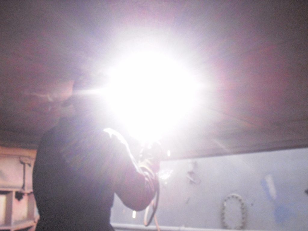 welding on flat bottom in drydock